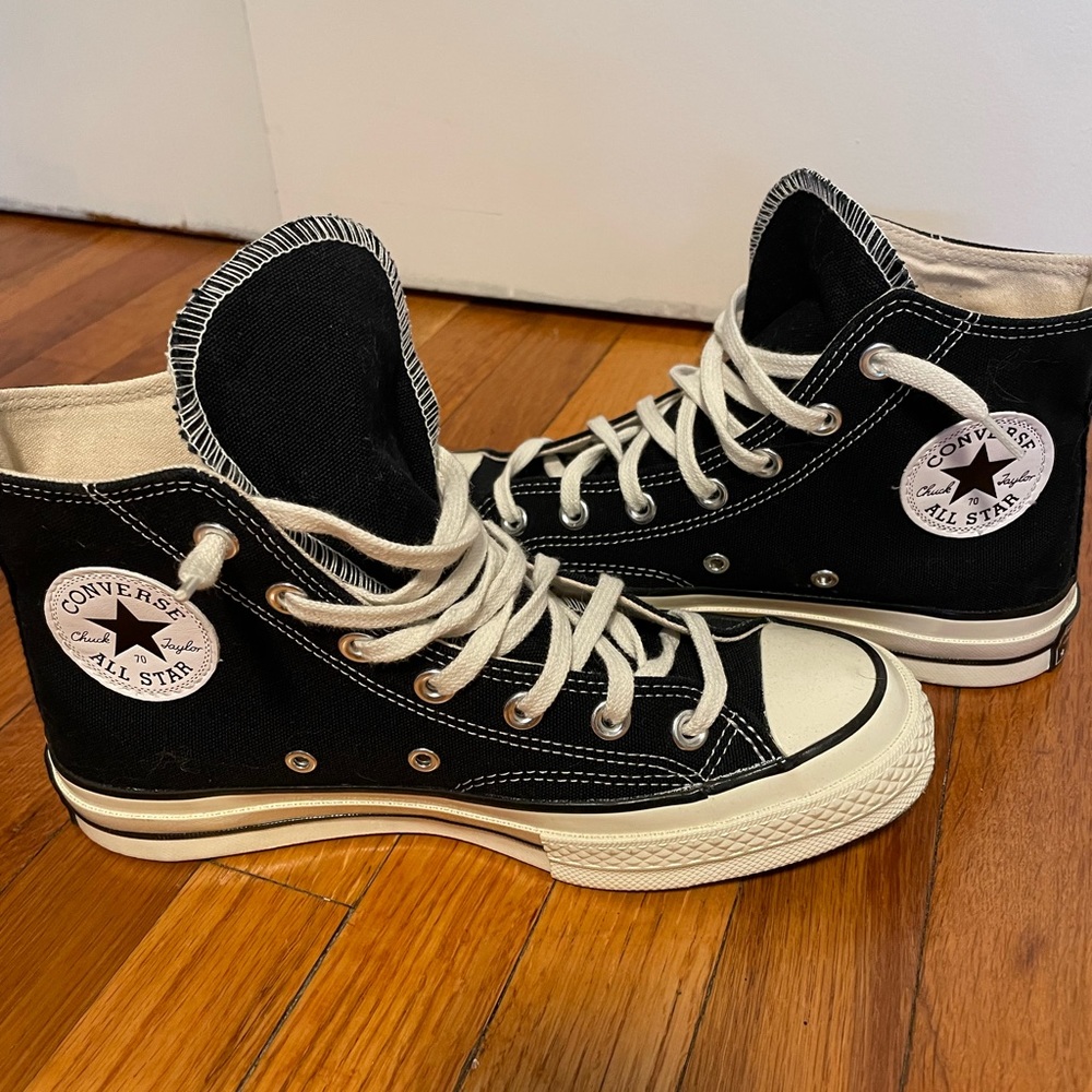 Converse Chuck 70’s light cream and black size 7.5